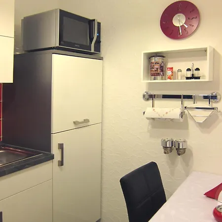 Modernes 1 Zimmer Luxusappartement Kleiner Roland Mit Parkplatz Und Balkon In Bremen Naehe Zentrum Exterior photo