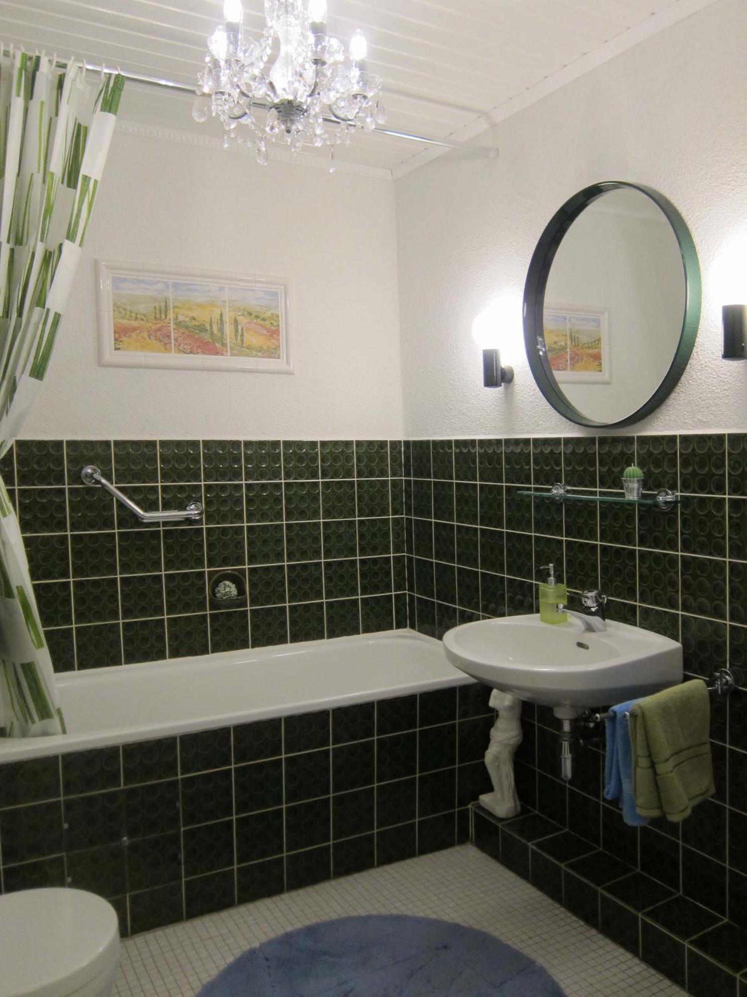 Modernes 1 Luxusappartement Kleiner Roland Mit Parkplatz Und Balkon In Naehe Zentrum Appartement *