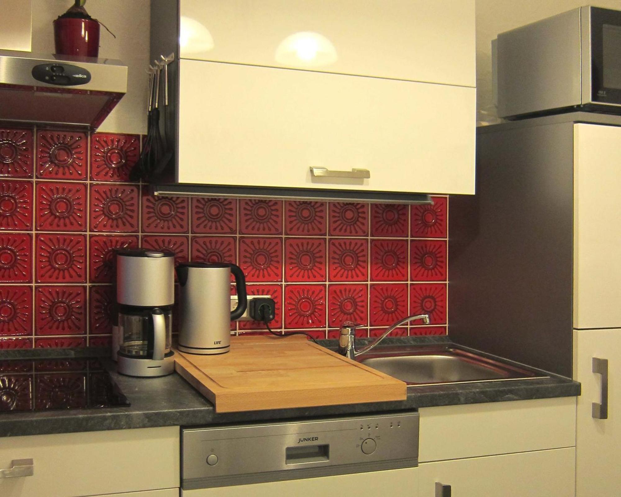 Modernes 1 Luxusappartement Kleiner Roland Mit Parkplatz Und Balkon In Naehe Zentrum * Bremen