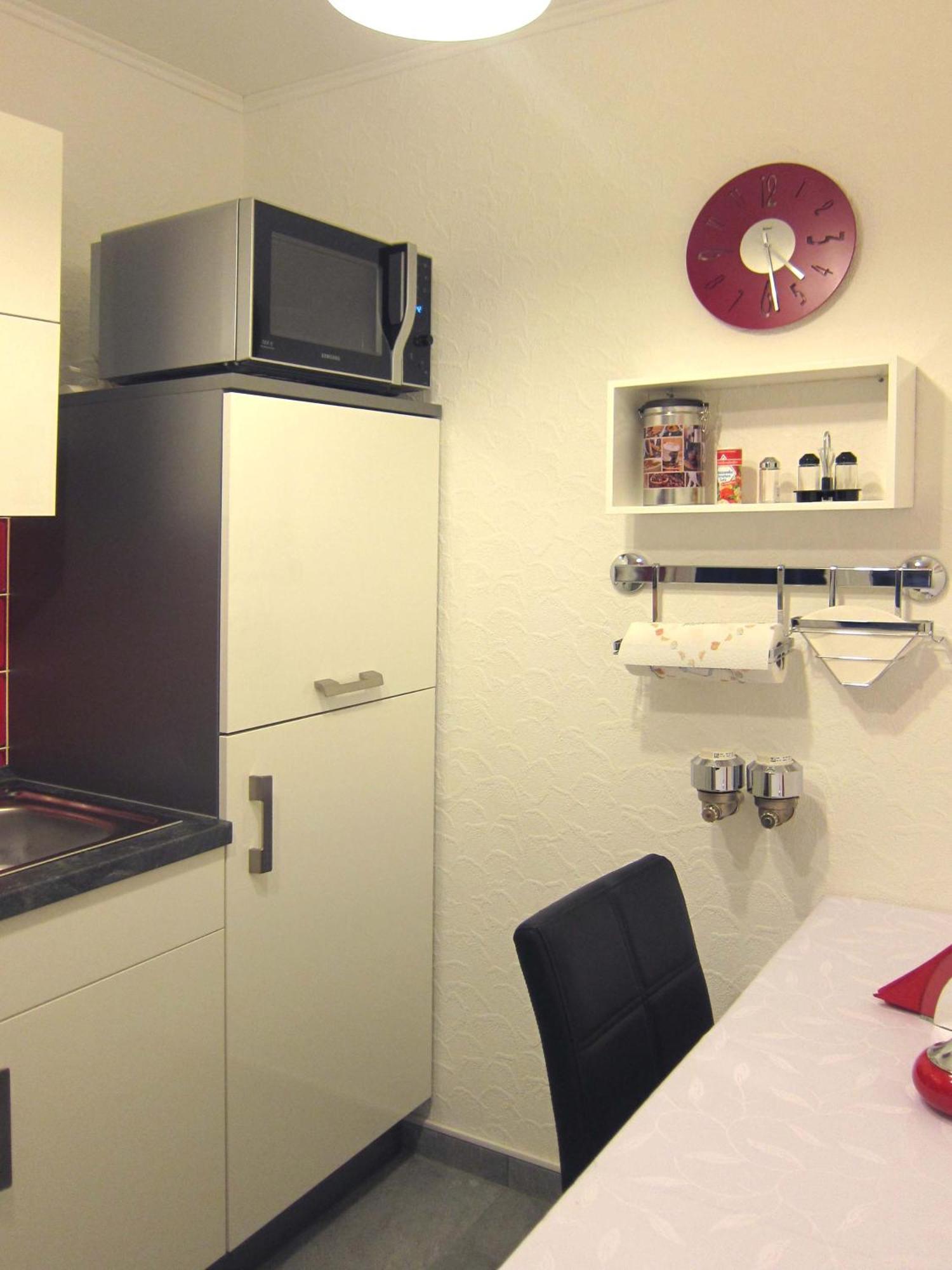 Modernes 1 Luxusappartement Kleiner Roland Mit Parkplatz Und Balkon In Naehe Zentrum Apartment Bremen